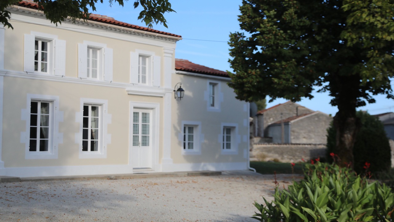 Photo of Outdoor in Migron