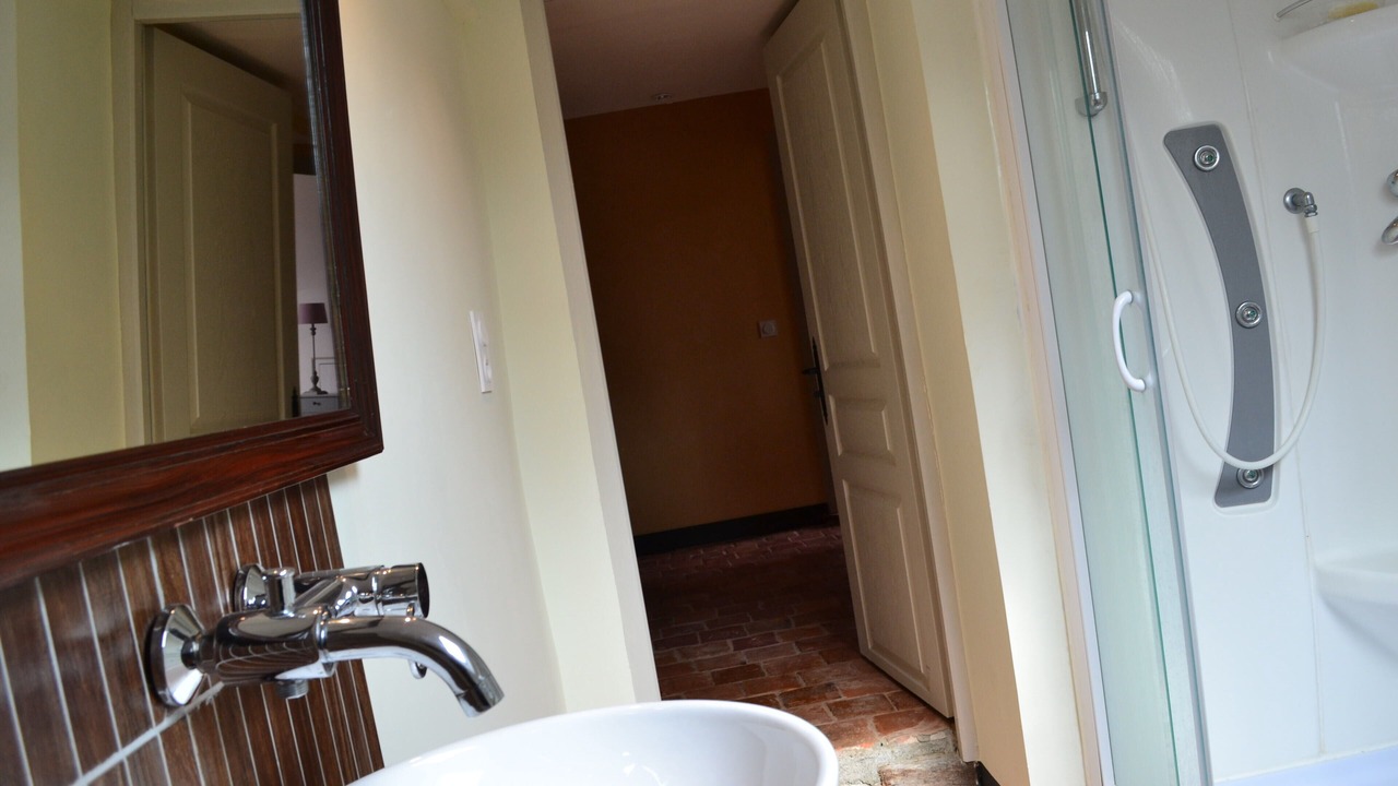 Photo of Bathroom in Monts