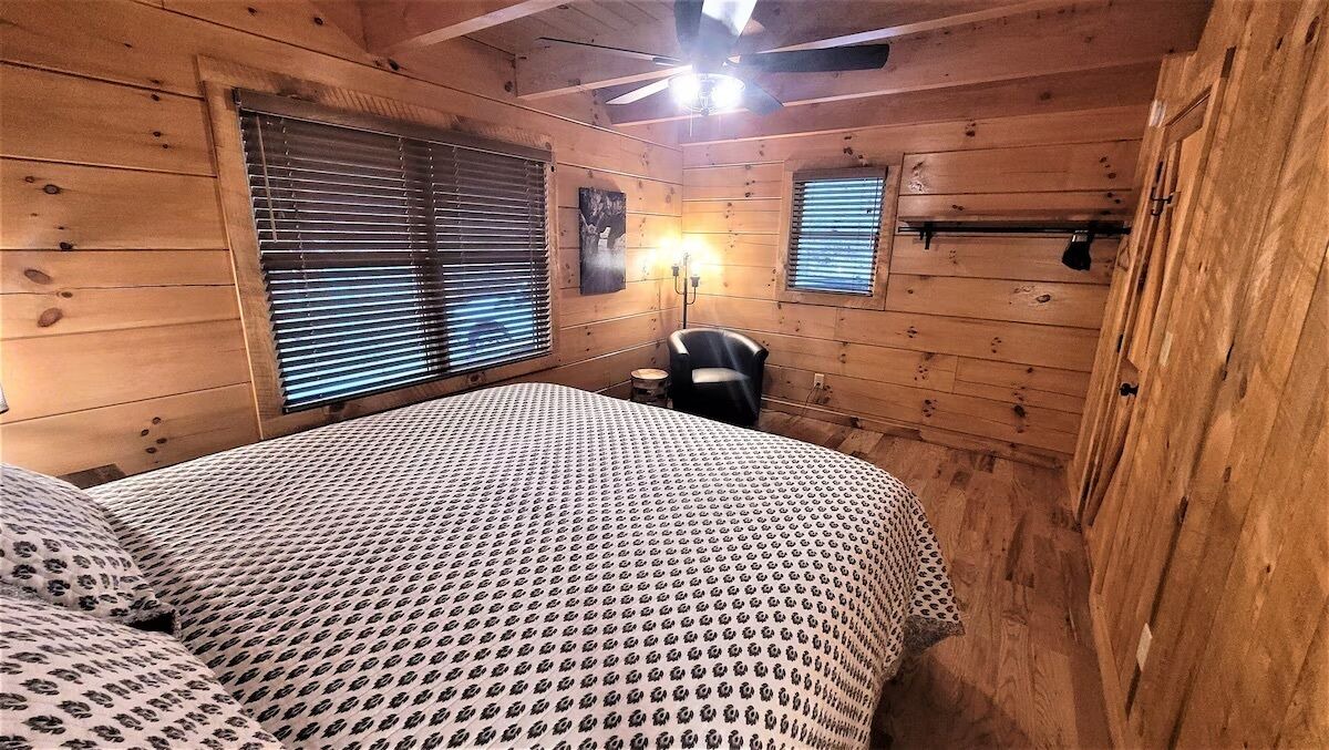 Photo of Bedroom in Carbon Hill
