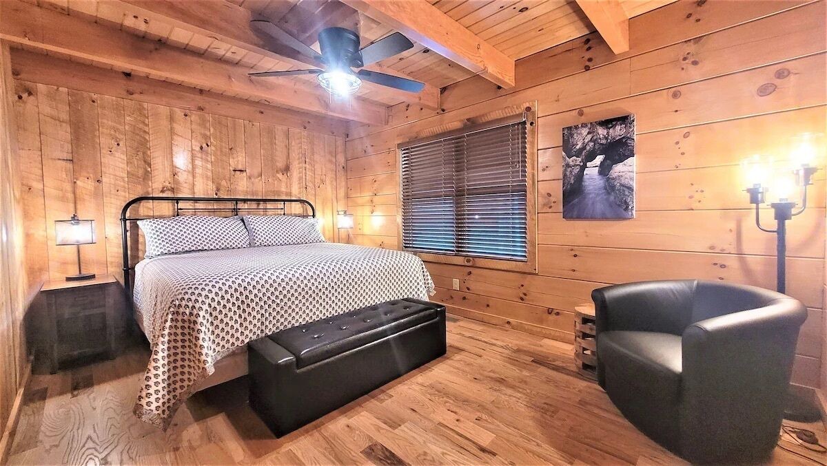 Photo of Bedroom in Carbon Hill