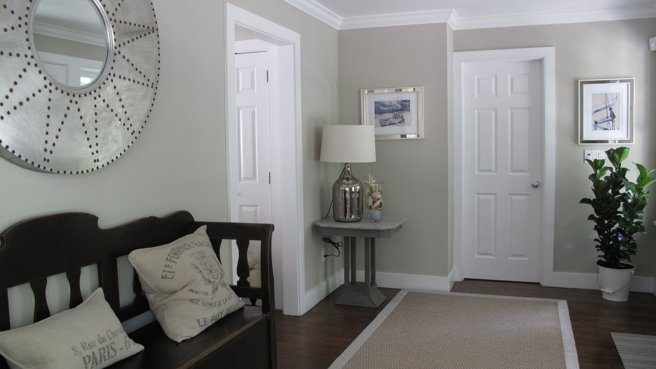 Photo of Bedroom in Wainscott Woods