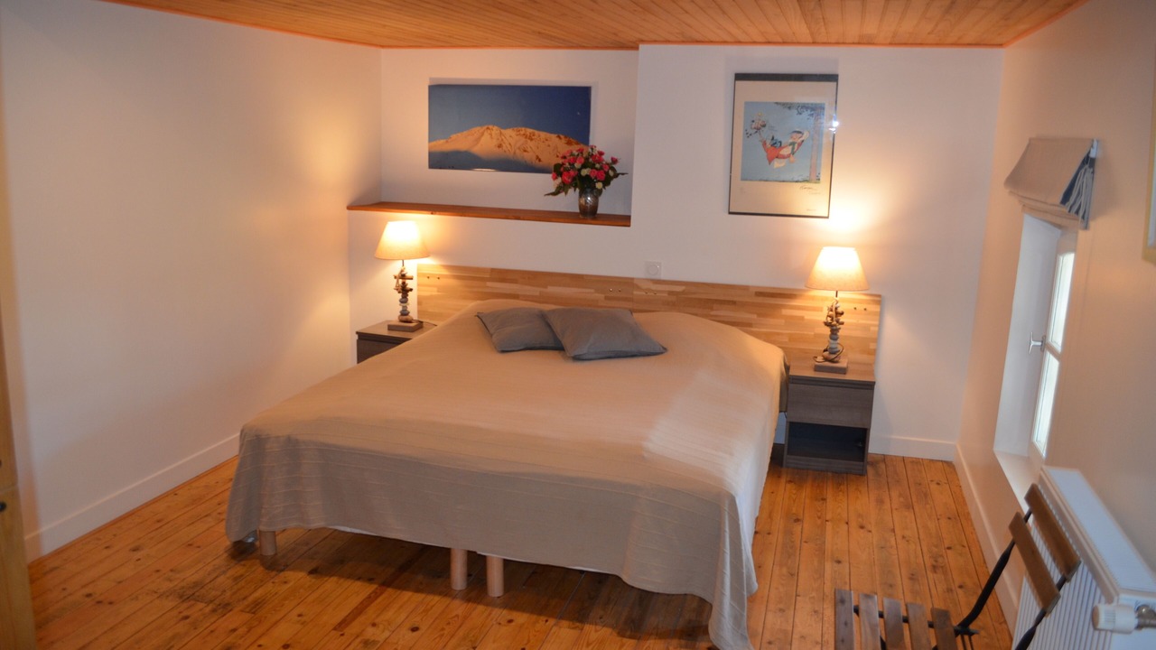 Photo of Bedroom in Genissac
