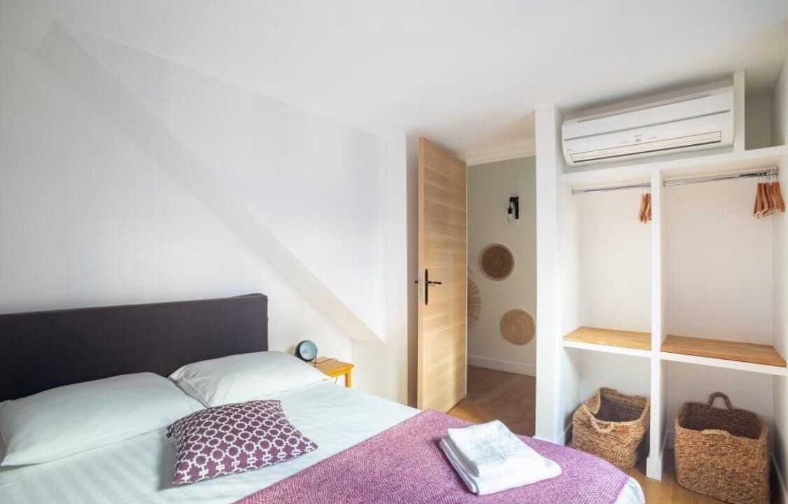 Photo of Bedroom in 11th Arrondissement