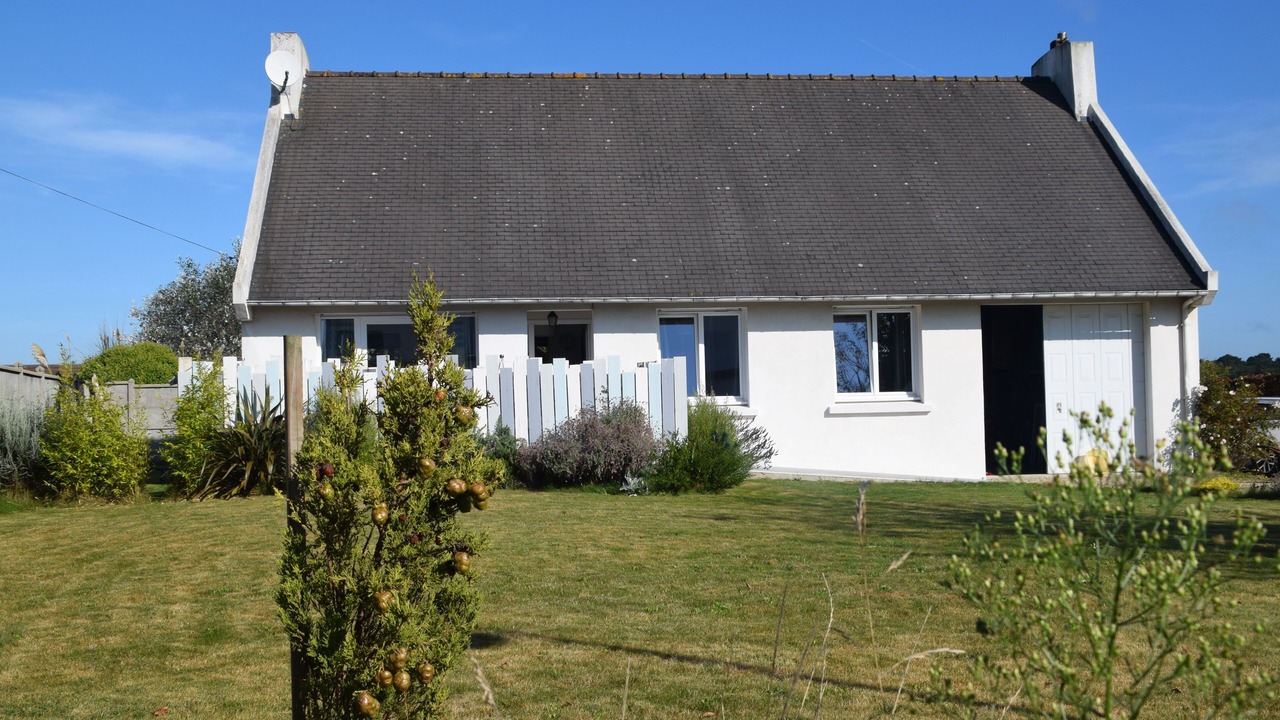 Photo of Outdoor in Plougoulm