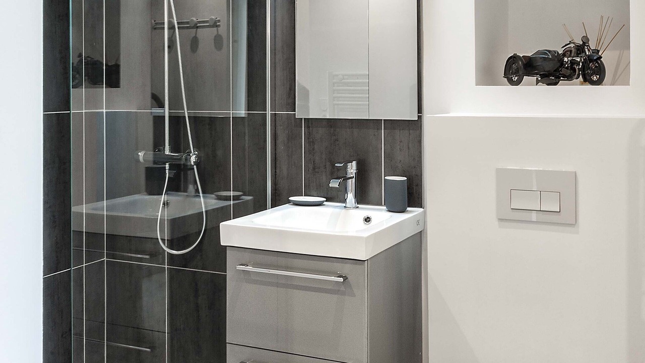 Photo of Bathroom in Le Vast