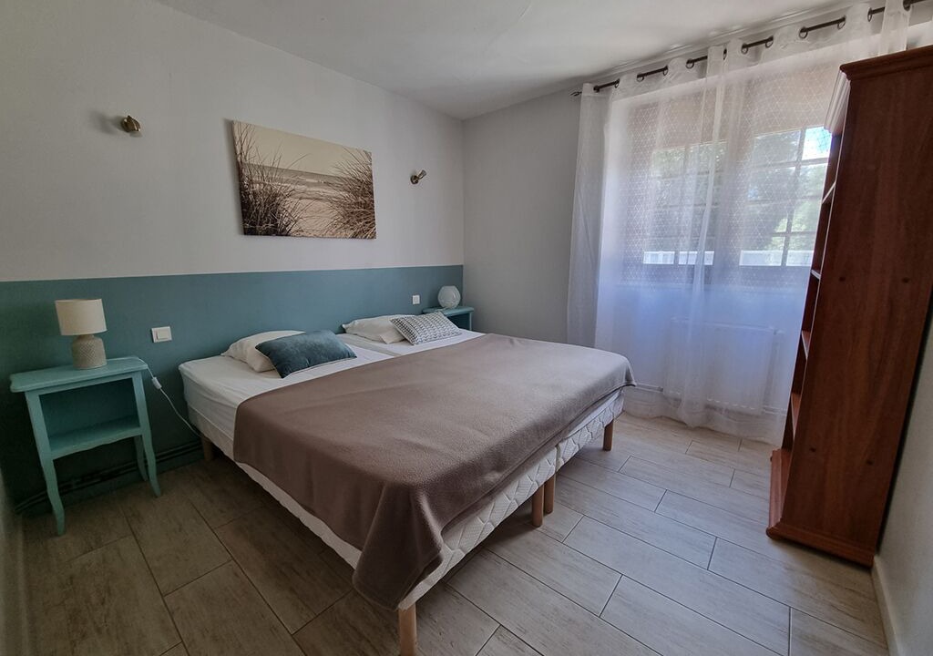 Photo of Bedroom in Saint-Martin-Lars-en-Sainte-Hermine