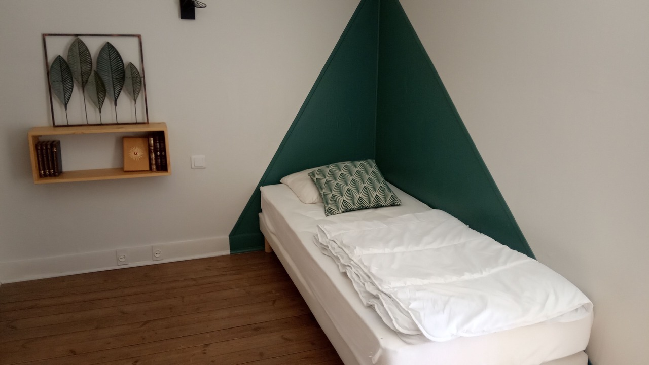 Photo of Bedroom in Saint-Martin-Lars-en-Sainte-Hermine