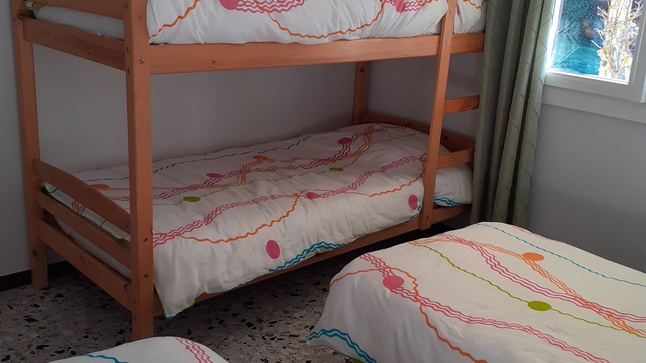 Photo of Bedroom in Pernes-les-Fontaines