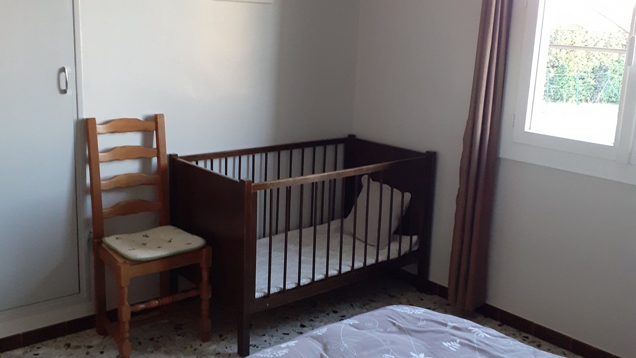Photo of Bedroom in Pernes-les-Fontaines