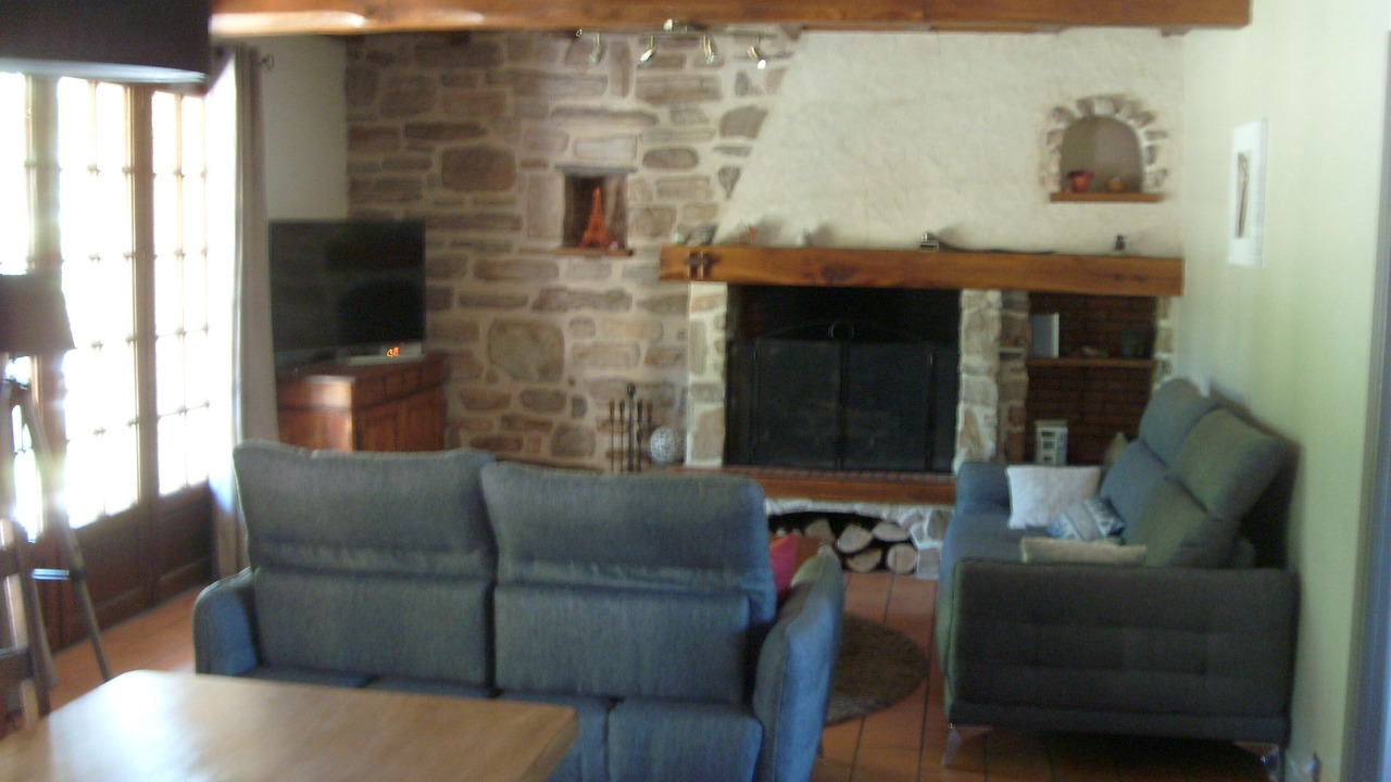 Photo of Livingroom in Bout-du-Pont-de-Larn