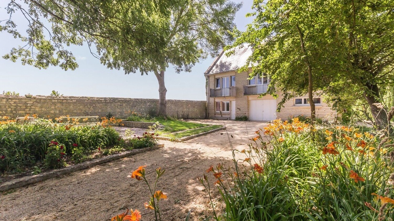 Photo of Outdoor in Ver-sur-Mer