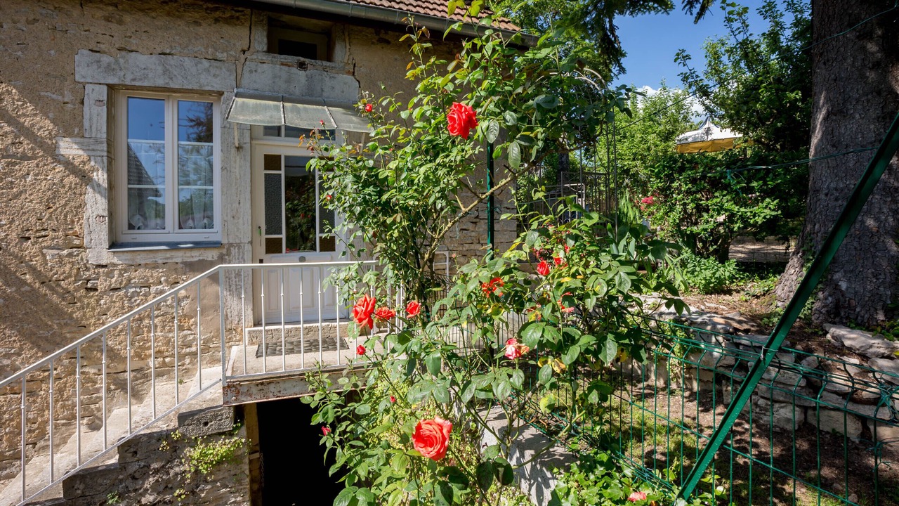 Photo of Outdoor in Nantoux