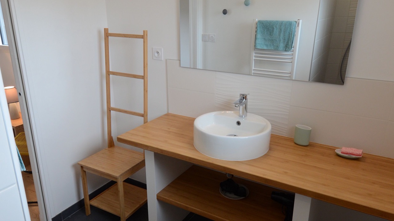 Photo of Bathroom in Tregastel