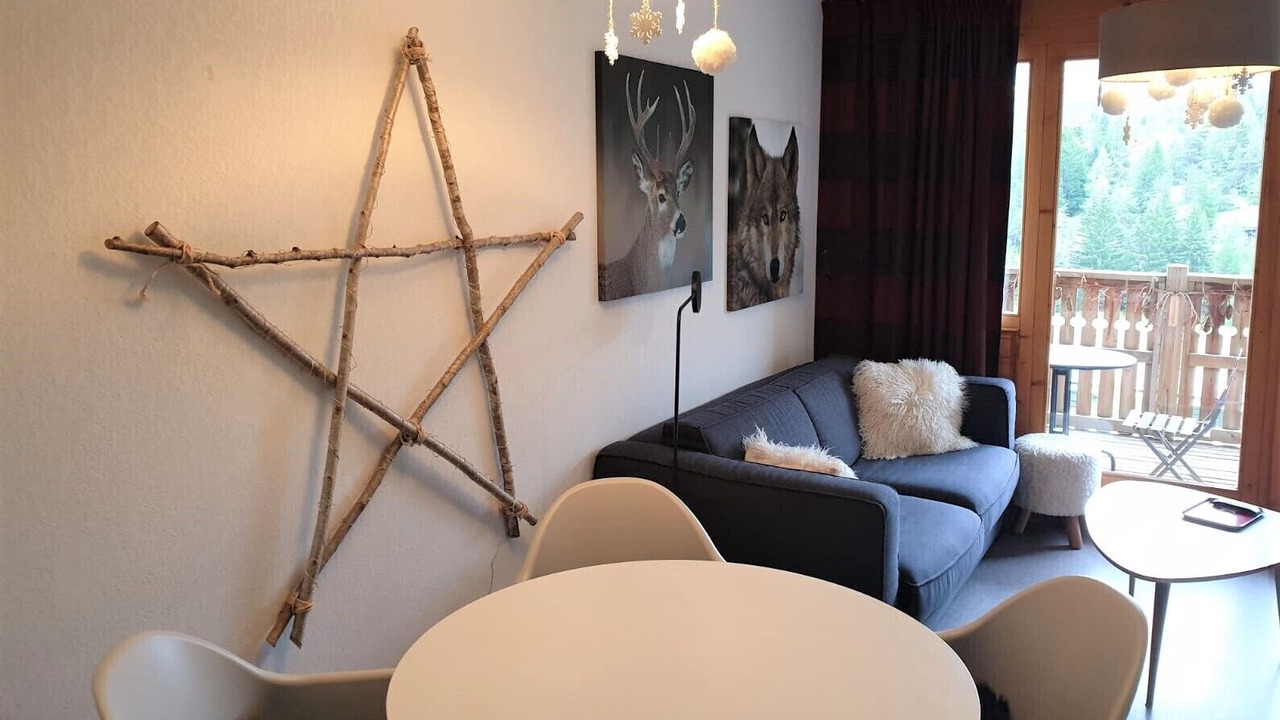 Photo of Livingroom in Saint-Etienne-en-Devoluy