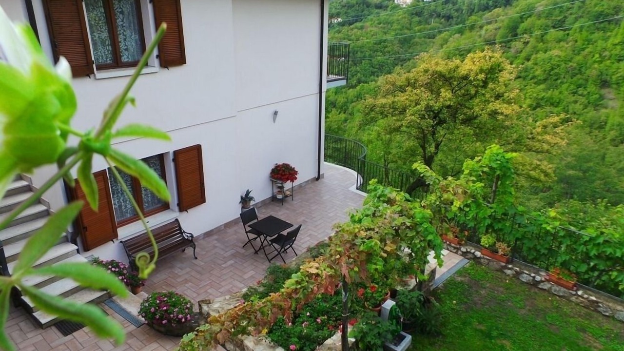Photo of Patio Balcony in Gardola