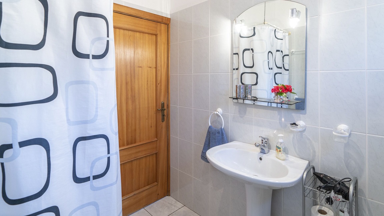Photo of Bathroom in Ponta do Sol