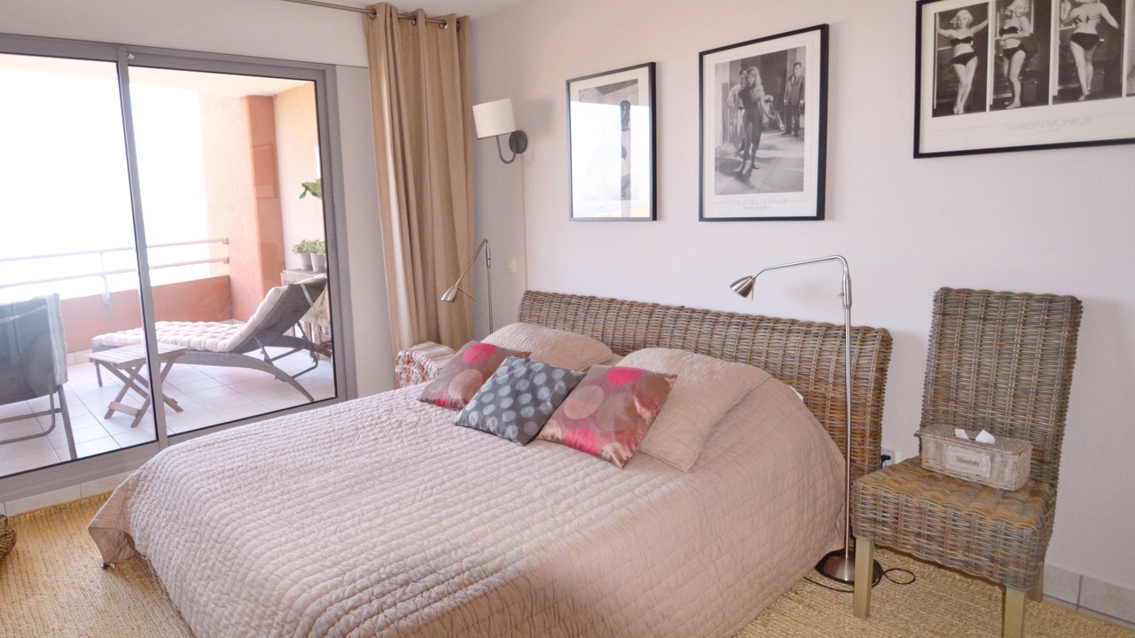 Photo of Bedroom in Sete