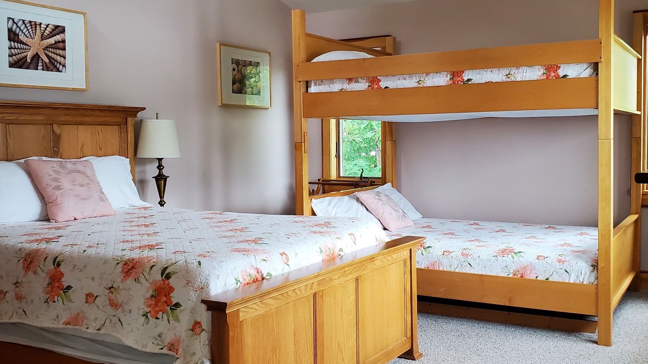 Photo of Bedroom in Hammondsport