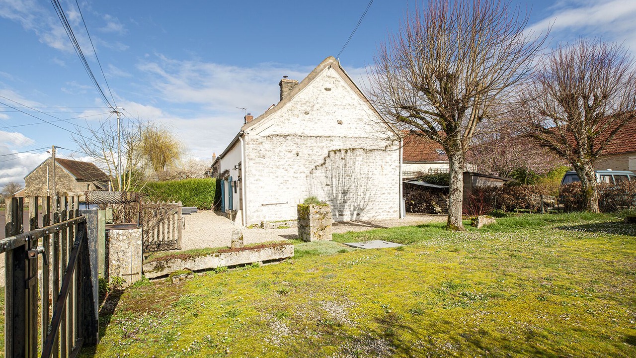 Photo of Outdoor in Corsaint