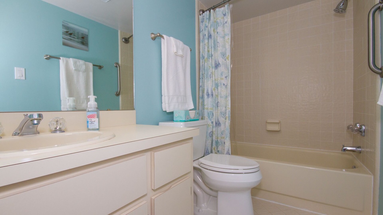 Photo of Bathroom in Crescent Beach