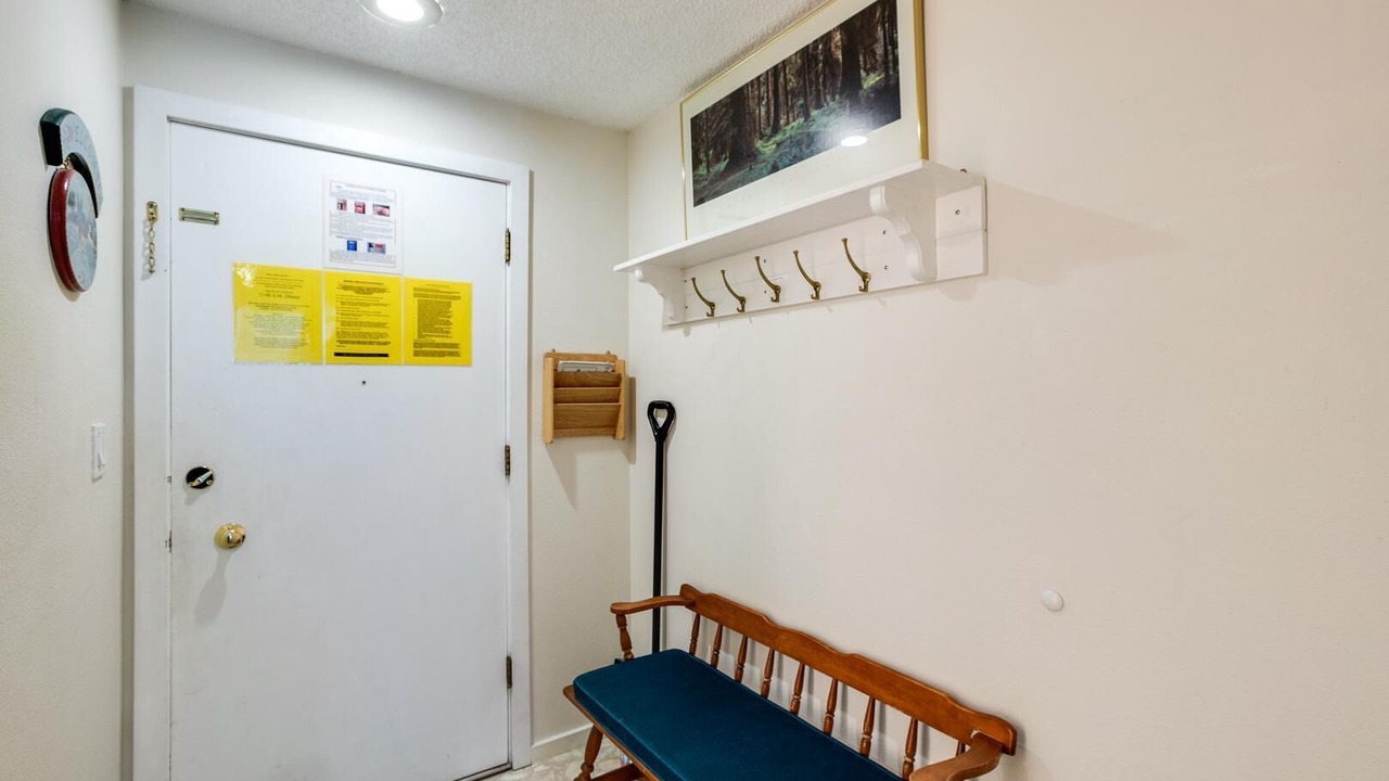 Photo of Bedroom in Glacier