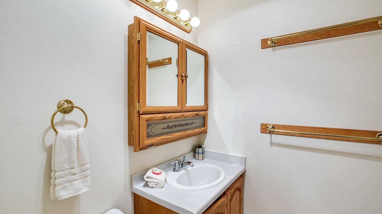 Photo of Bathroom in Glacier