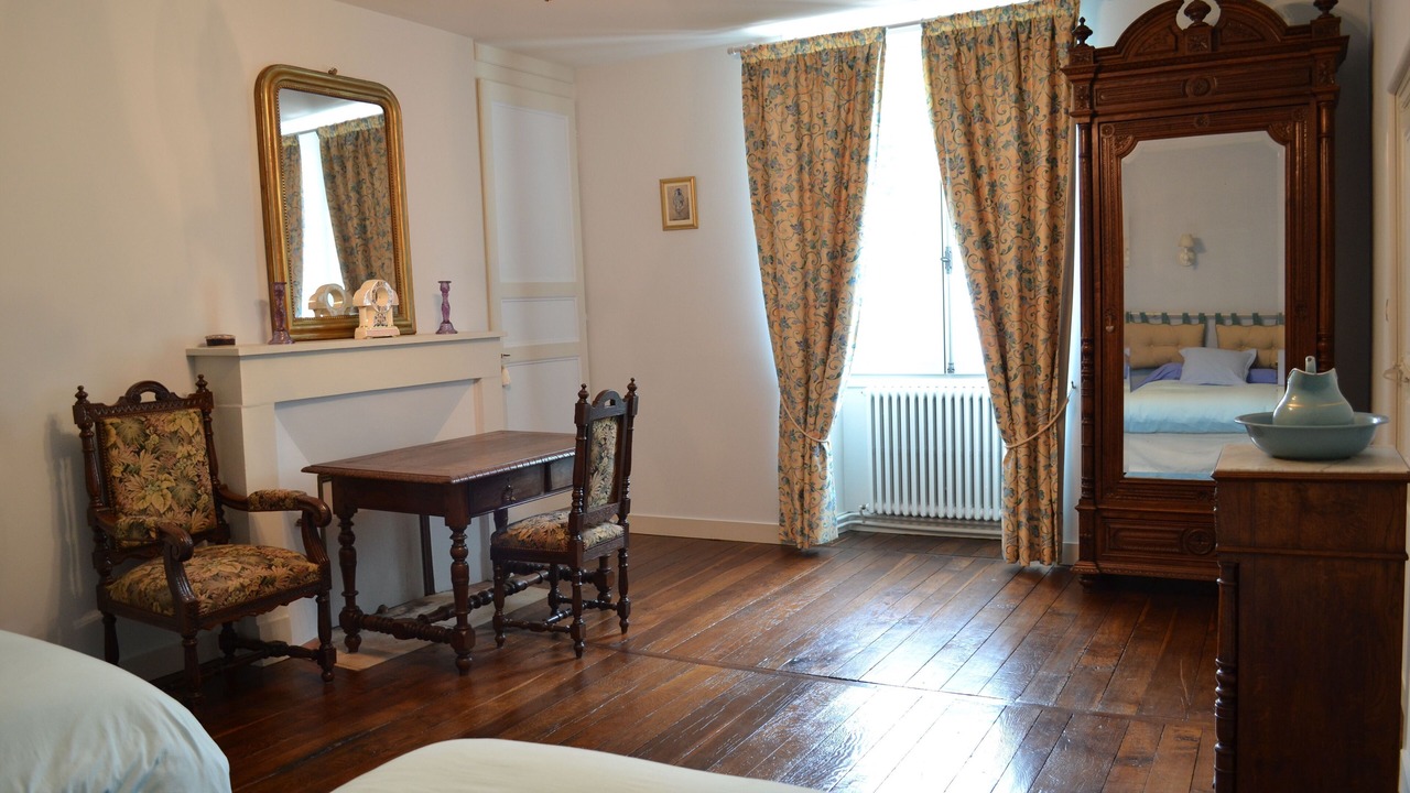 Photo of Bedroom in Verteuil-sur-Charente