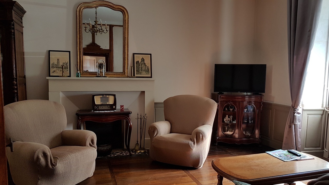 Photo of Livingroom in Verteuil-sur-Charente