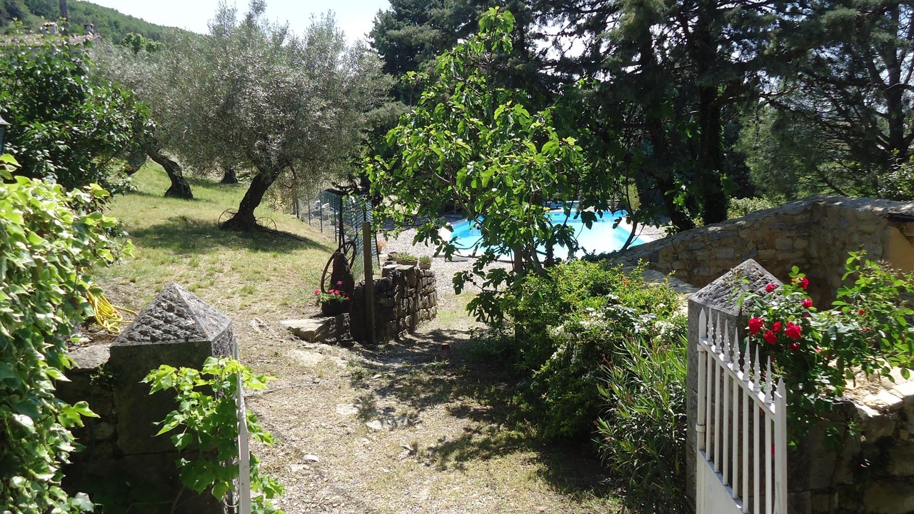 Photo of Outdoor in Lagorce