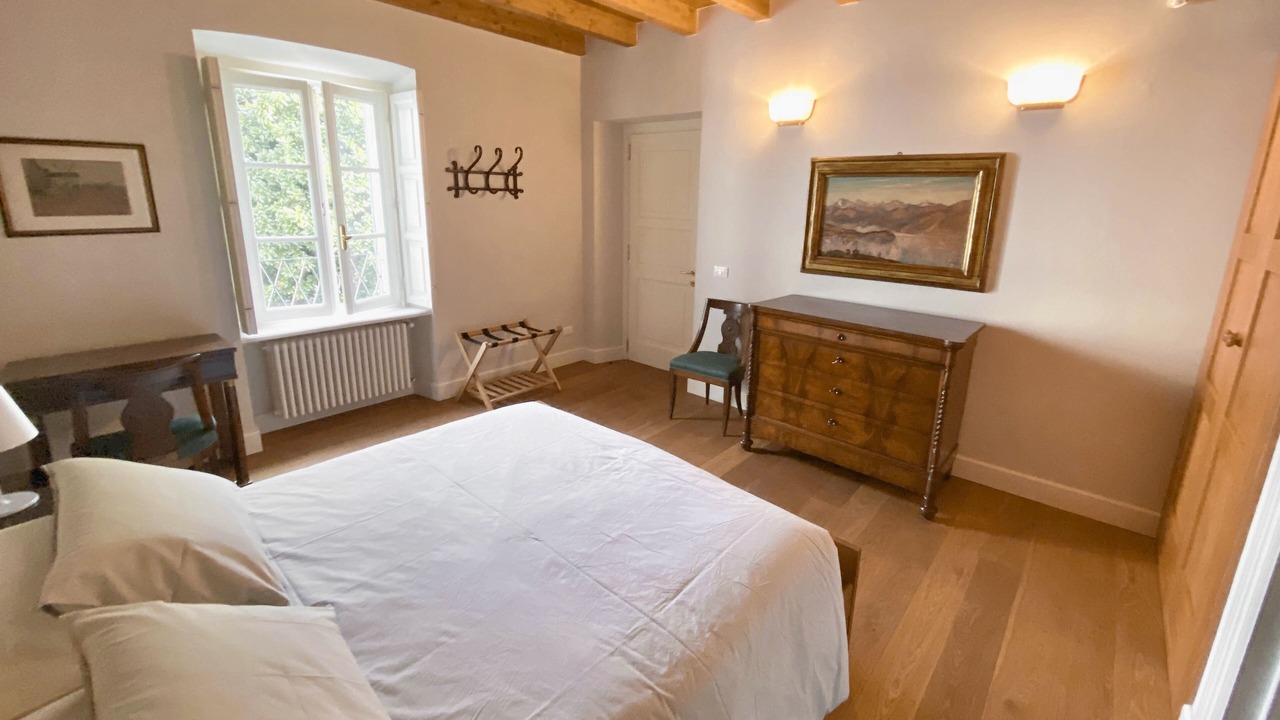 Photo of Bedroom in Tremezzo