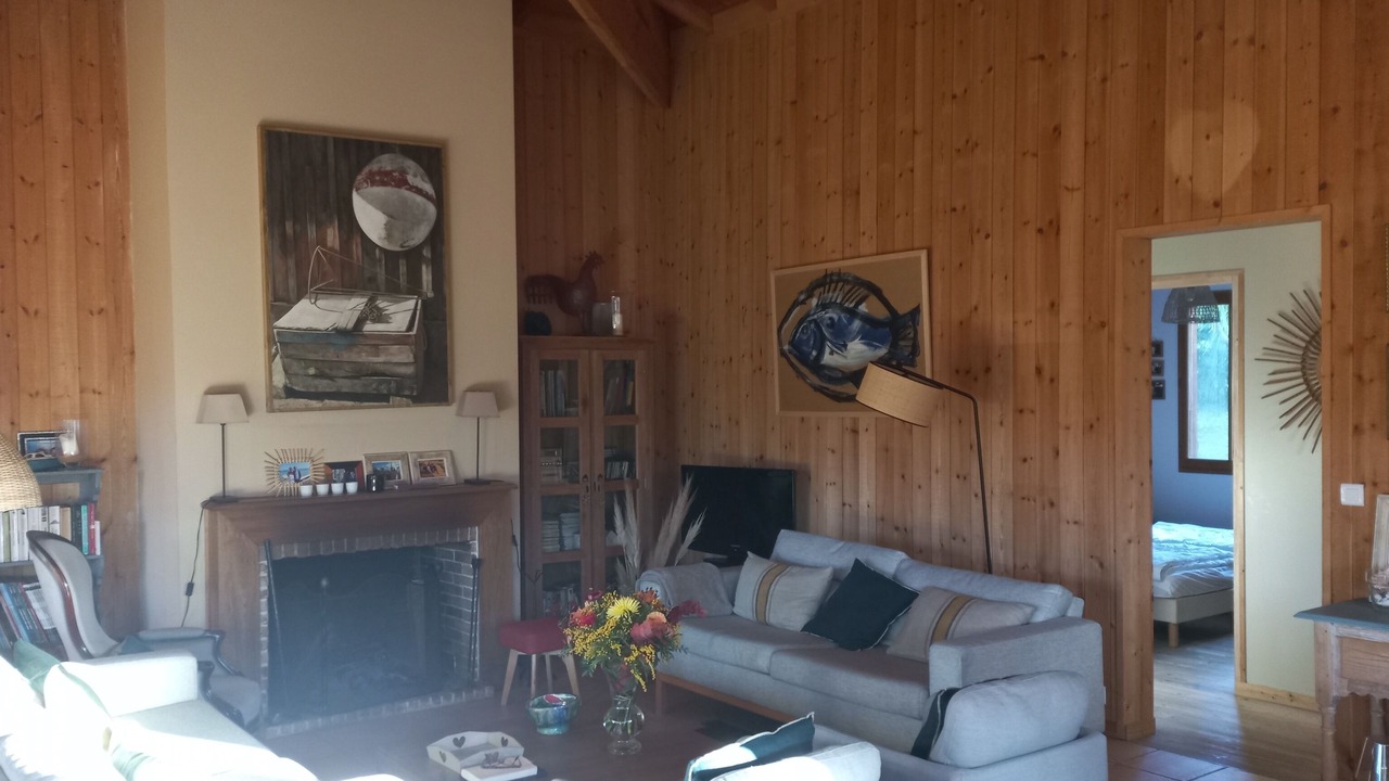 Photo of Livingroom in Le Canon