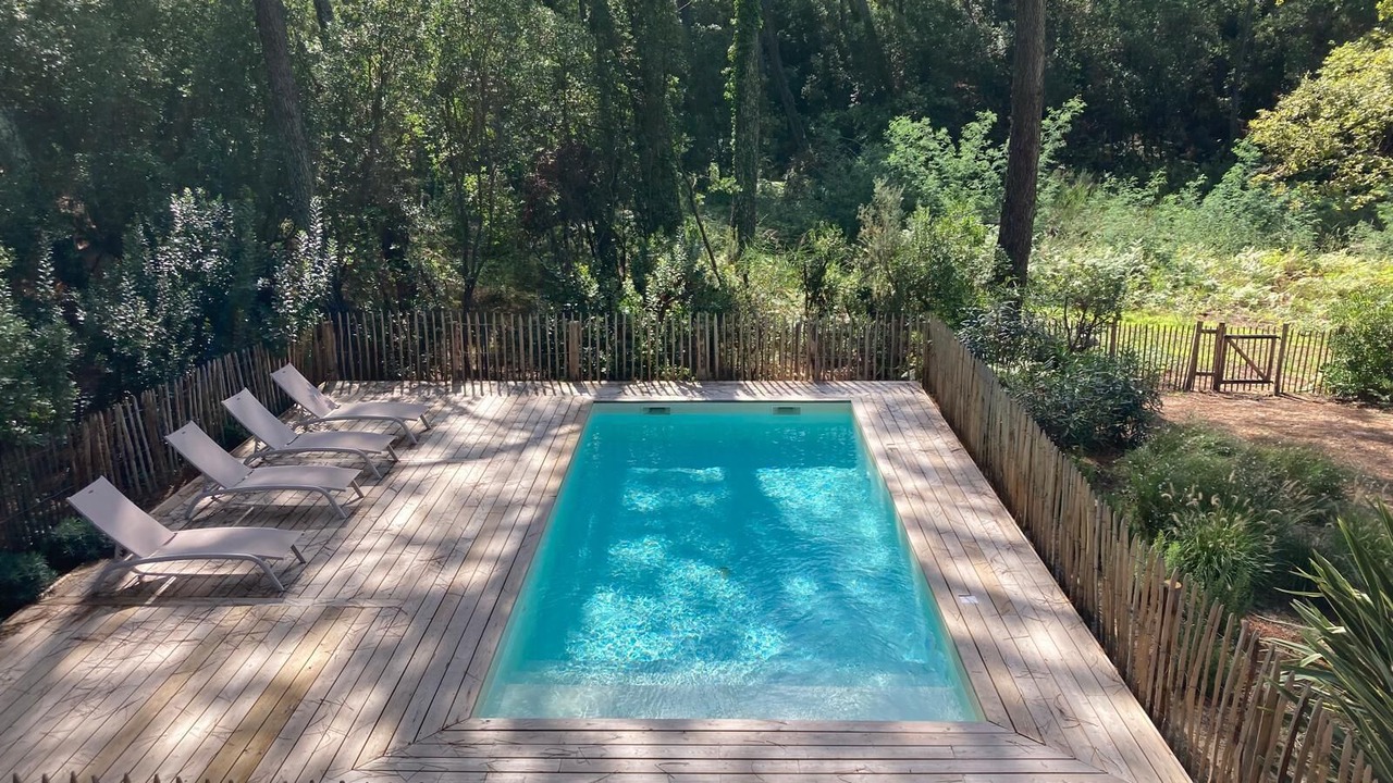 Photo of Outdoor in Le Canon