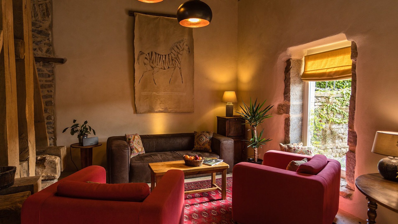 Photo of Livingroom in Change