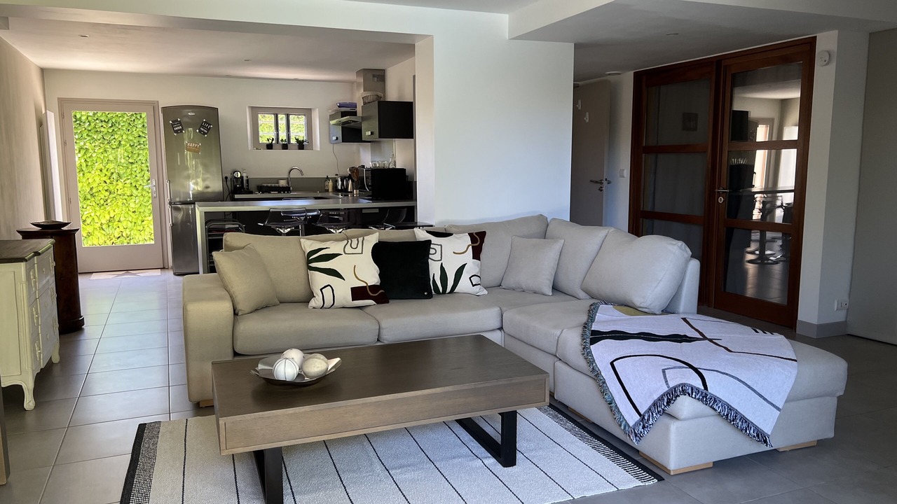 Photo of Livingroom in Lagnes