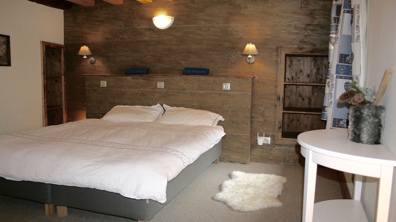 Photo of Bedroom in Great Alpine Road