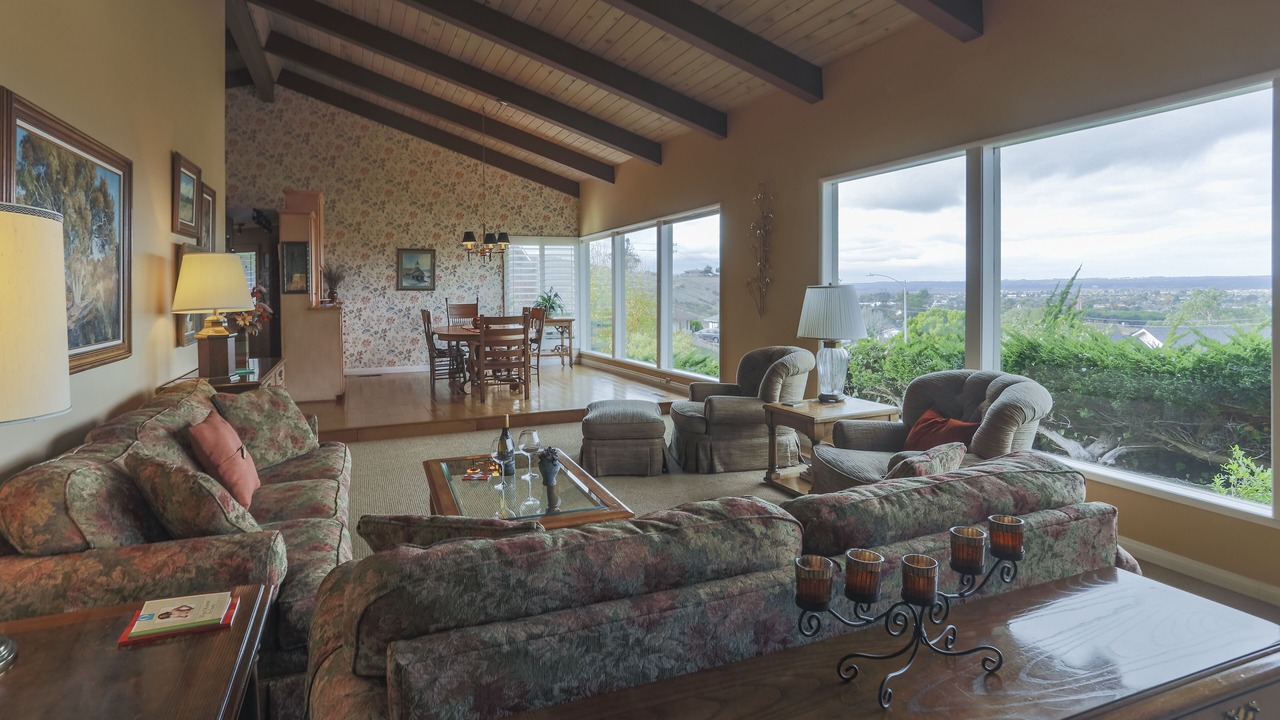 Photo of Bedroom in Lompoc