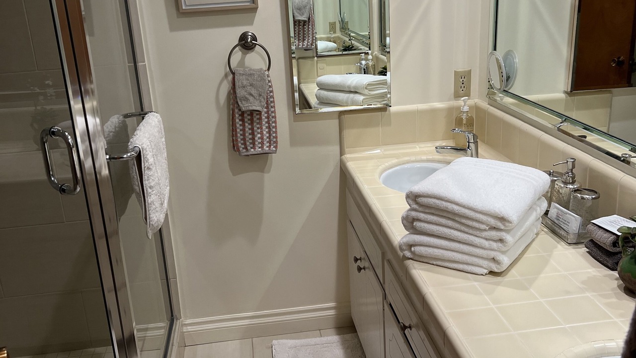 Photo of Bathroom in Lompoc