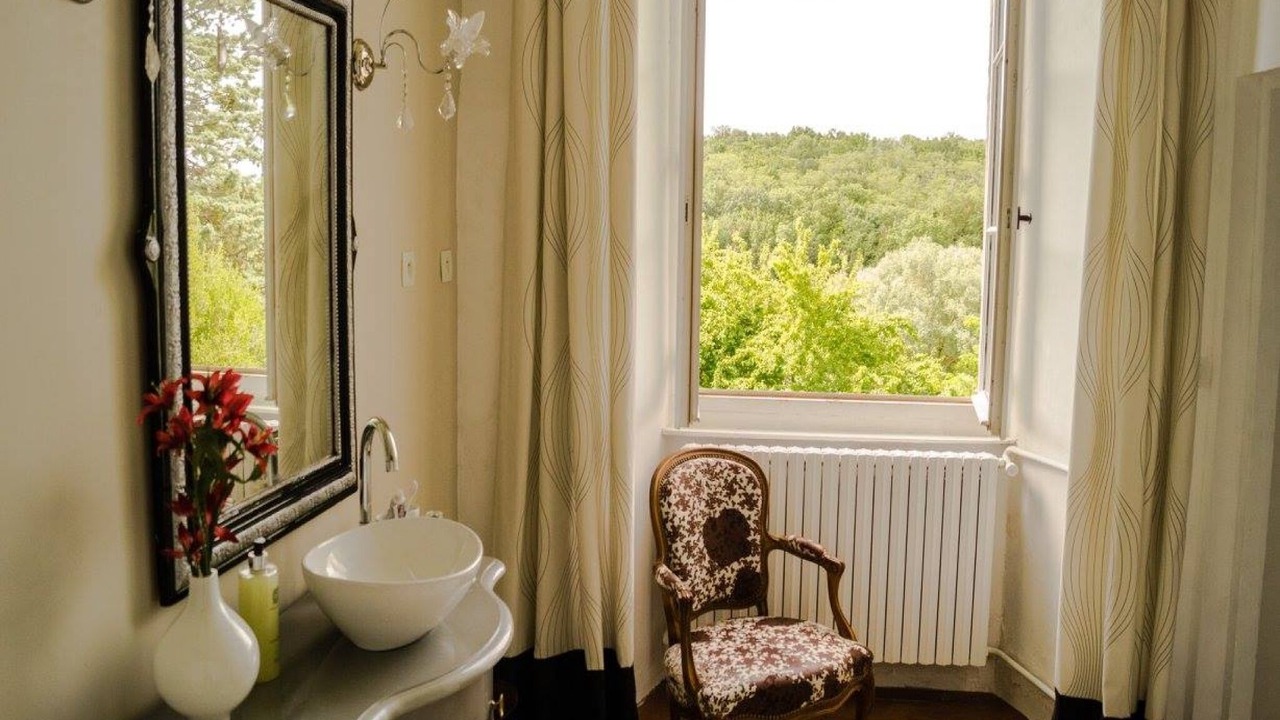 Photo of Bathroom in Pech-Luna