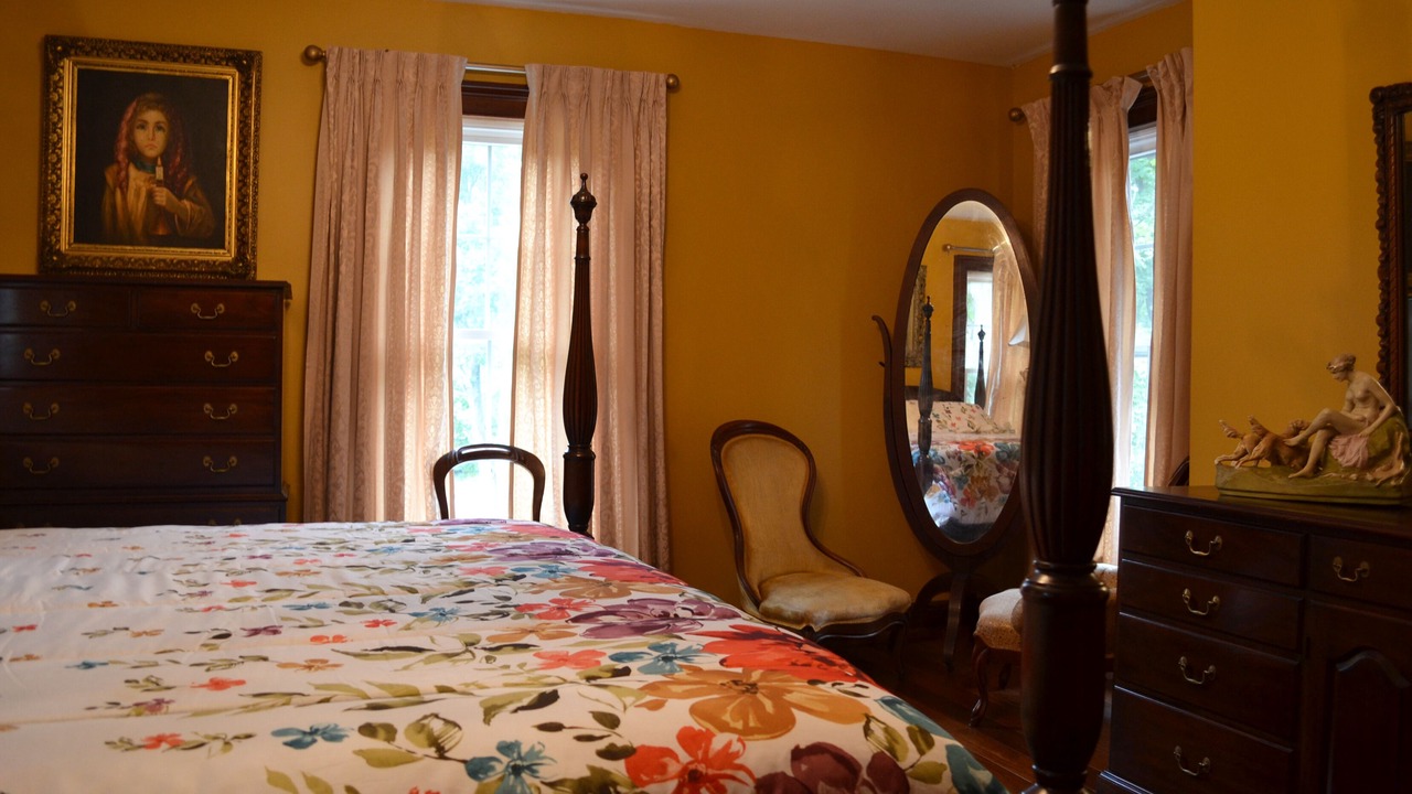 Photo of Bedroom in Peconic