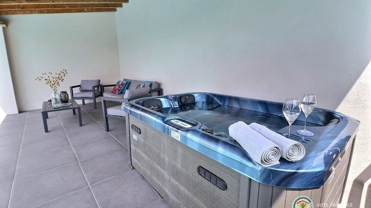 Photo of Patio Balcony in Aubenas