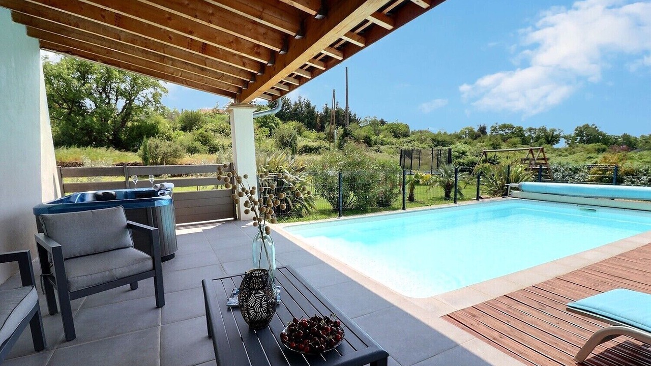 Photo of Outdoor in Aubenas