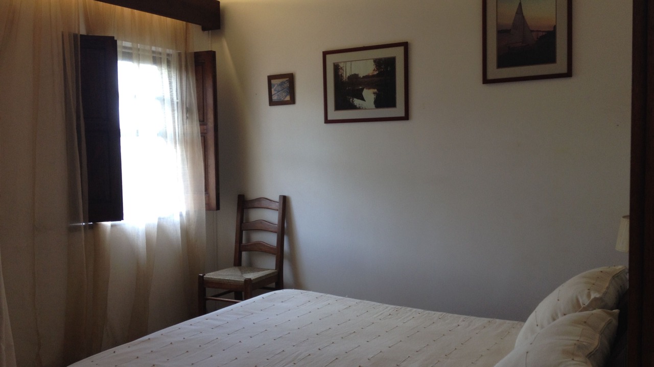 Photo of Bedroom in Carreco