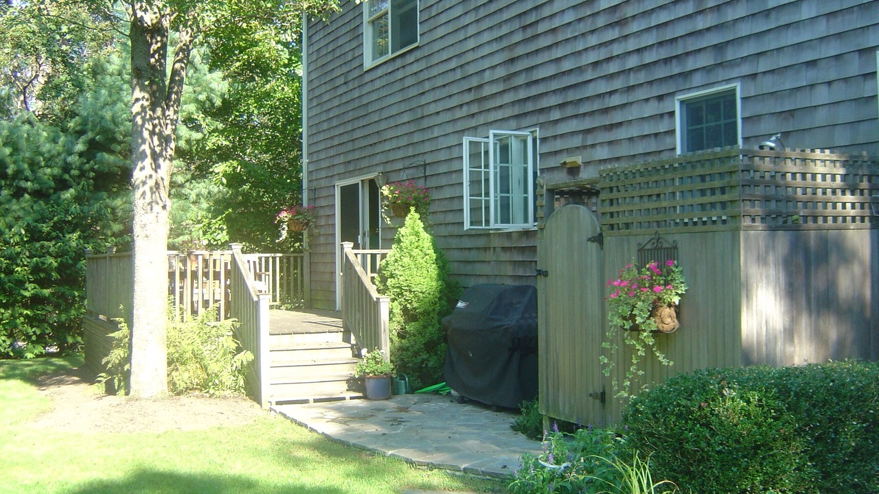Photo of Outdoor in East Hampton North