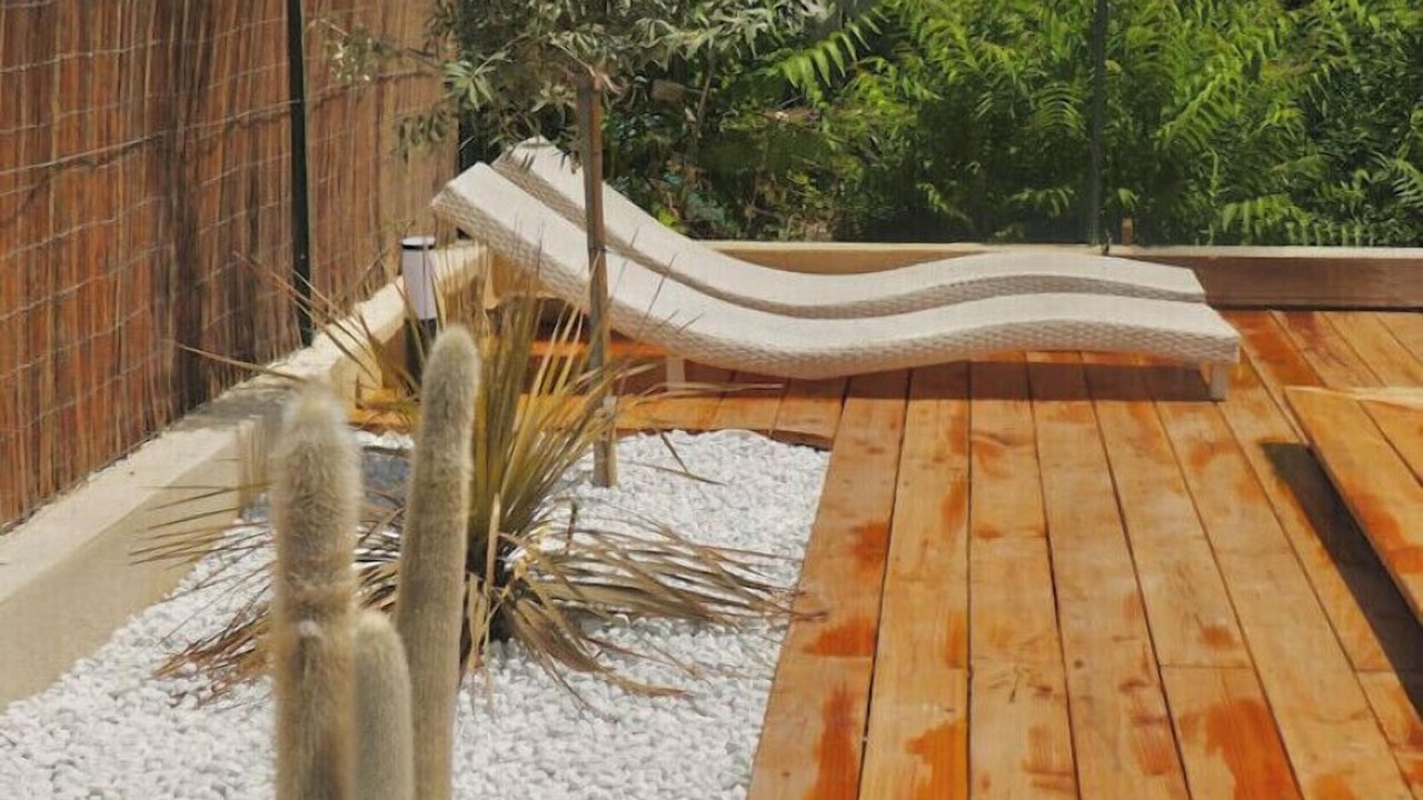 Photo of Outdoor in Lunel