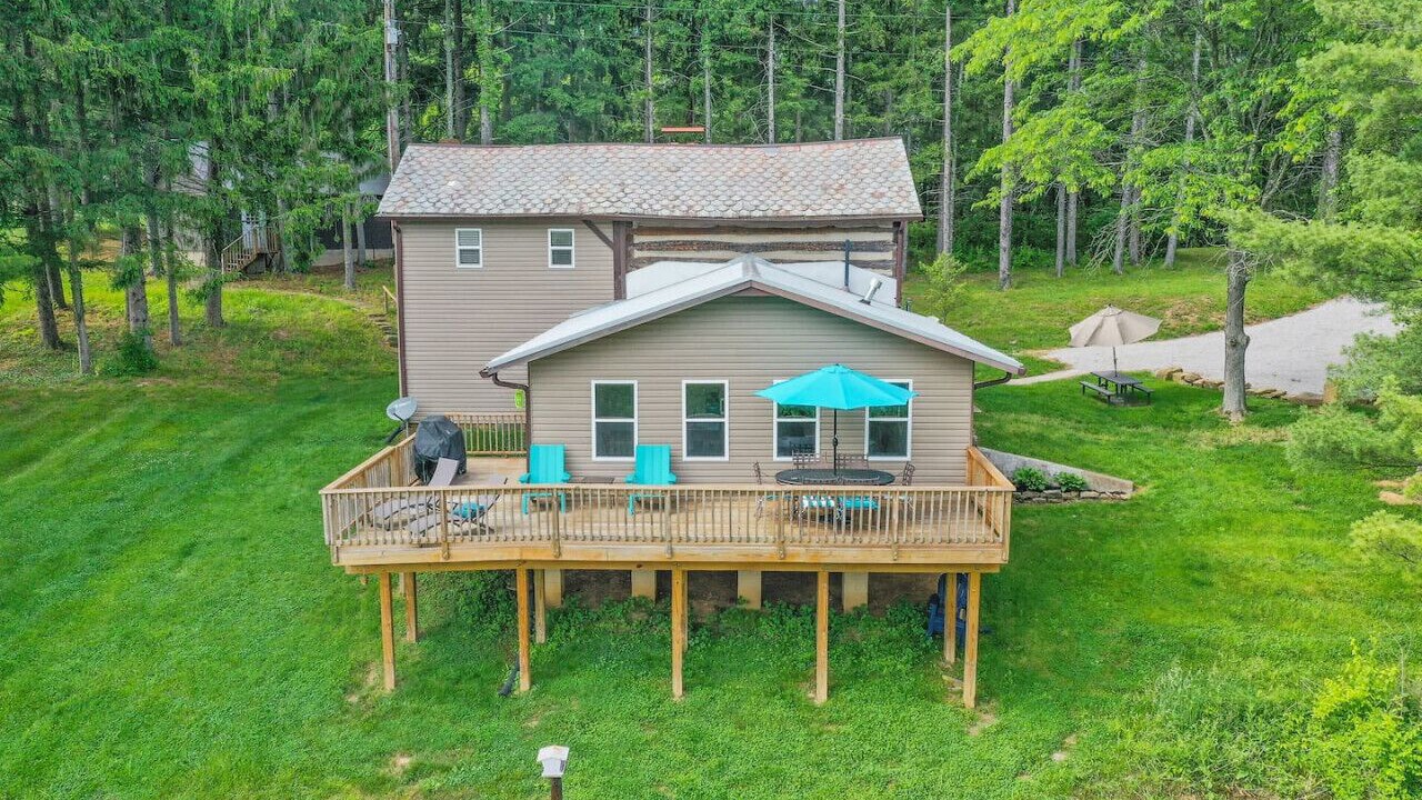 Photo of Outdoor in Sugar Grove