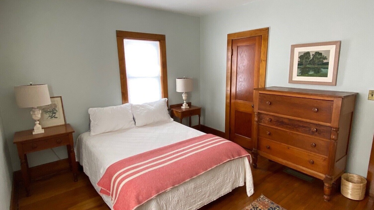 Photo of Bedroom in Suttons Bay