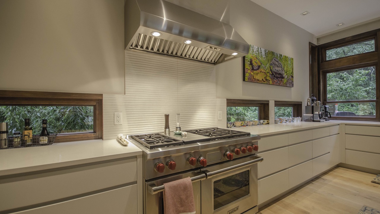 Photo of Kitchen in Deep Cove