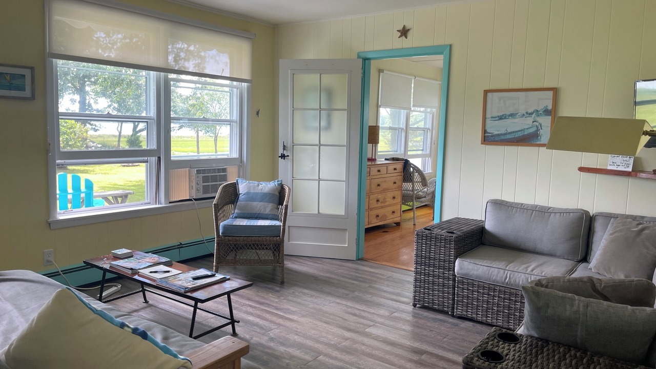 Photo of Livingroom in Pipes Cove