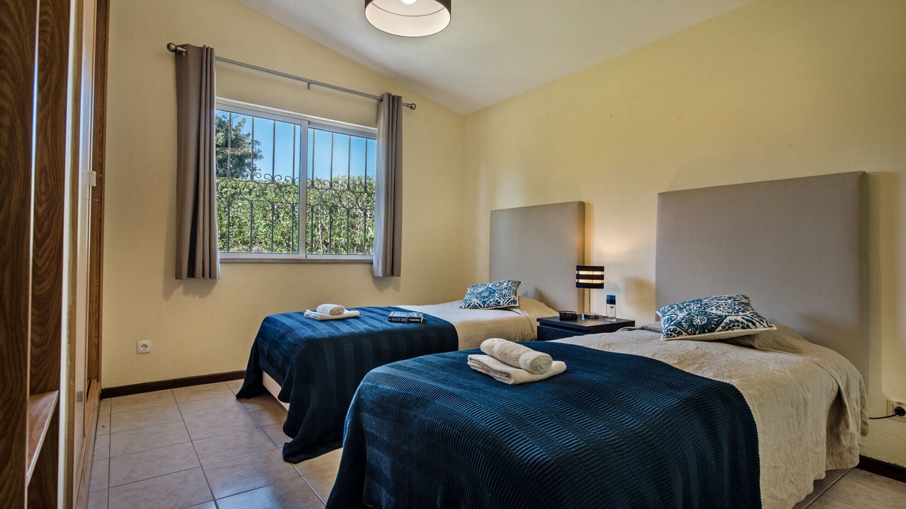 Photo of Bedroom in Guia