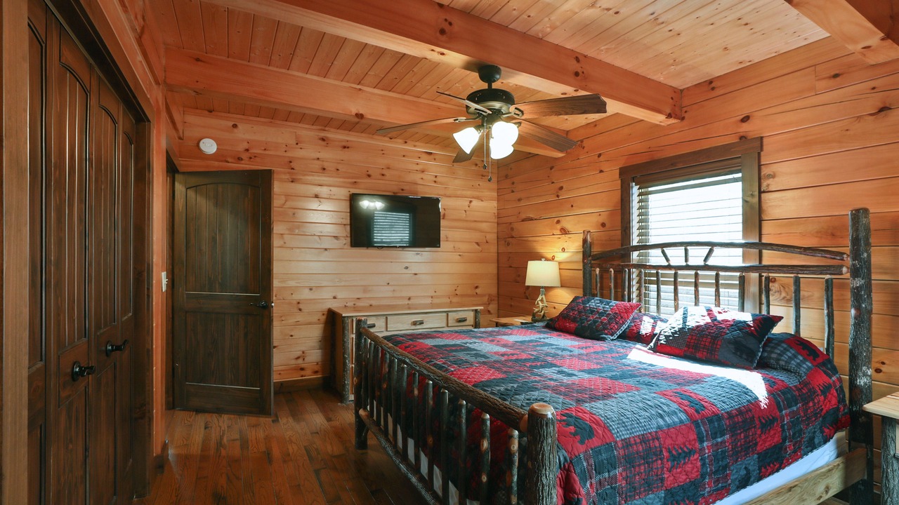 Photo of Bedroom in Logan